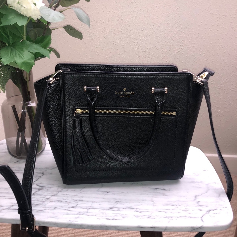 Kate Spade bucket bag- Onyx